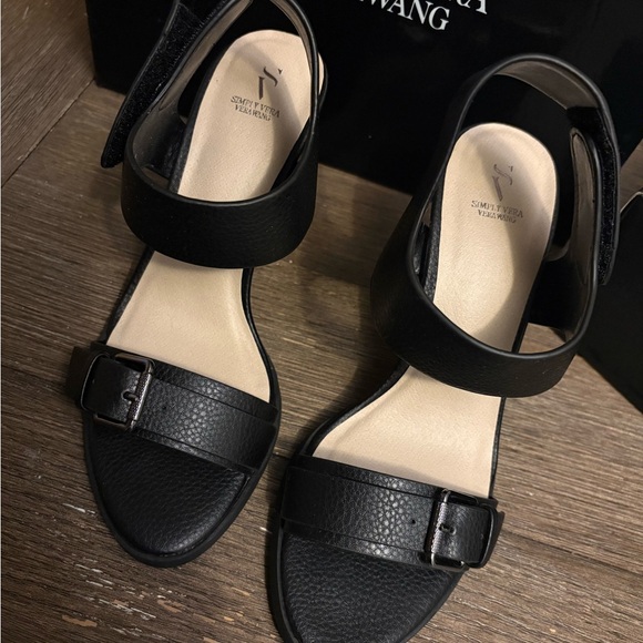 Simply Vera Vera Wang Black Heeled Sandals - Picture 2 of 4